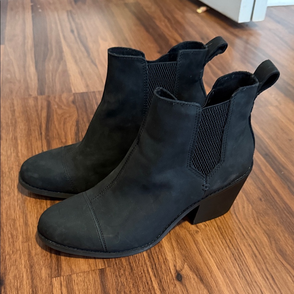 TOMS Ankle Boots